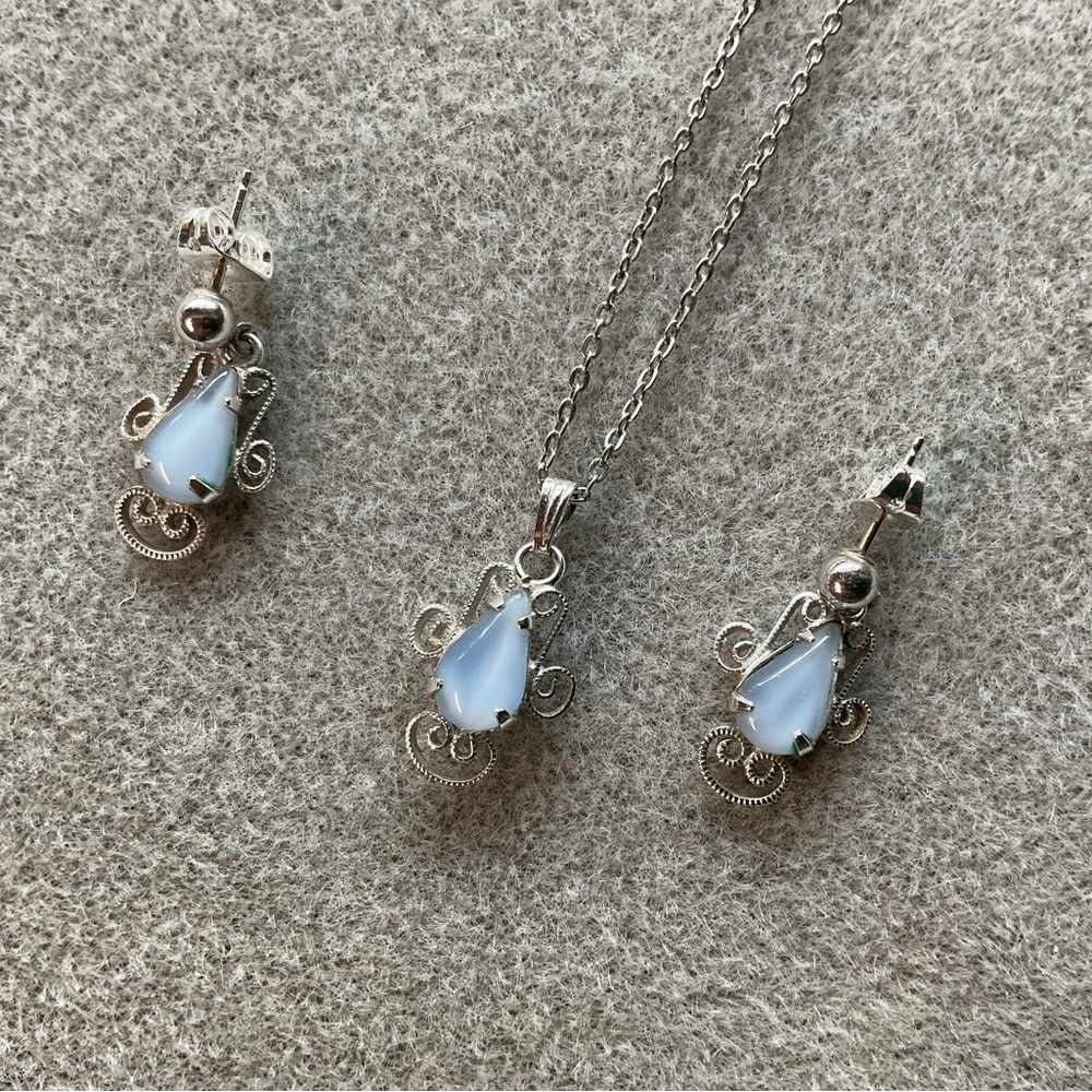 Silver and Light Blue Teardrop Earring/necklace Set